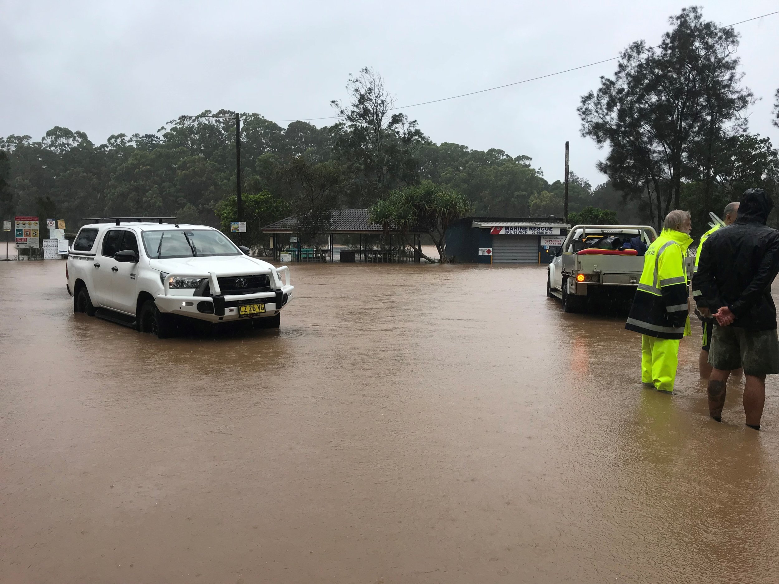 Dangerous conditions for boaters as severe weather moves south - Marine ...