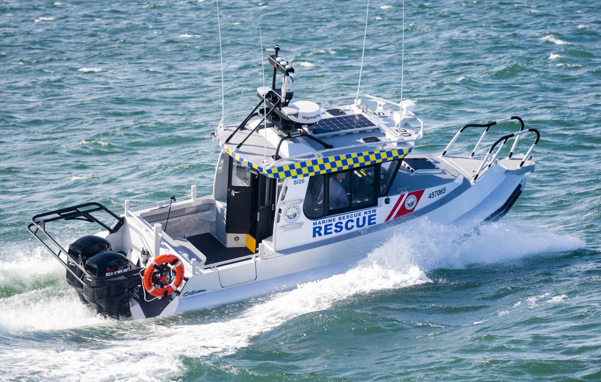 Marine Rescue NSW crews respond to simultaneous incidents off Illawarra ...